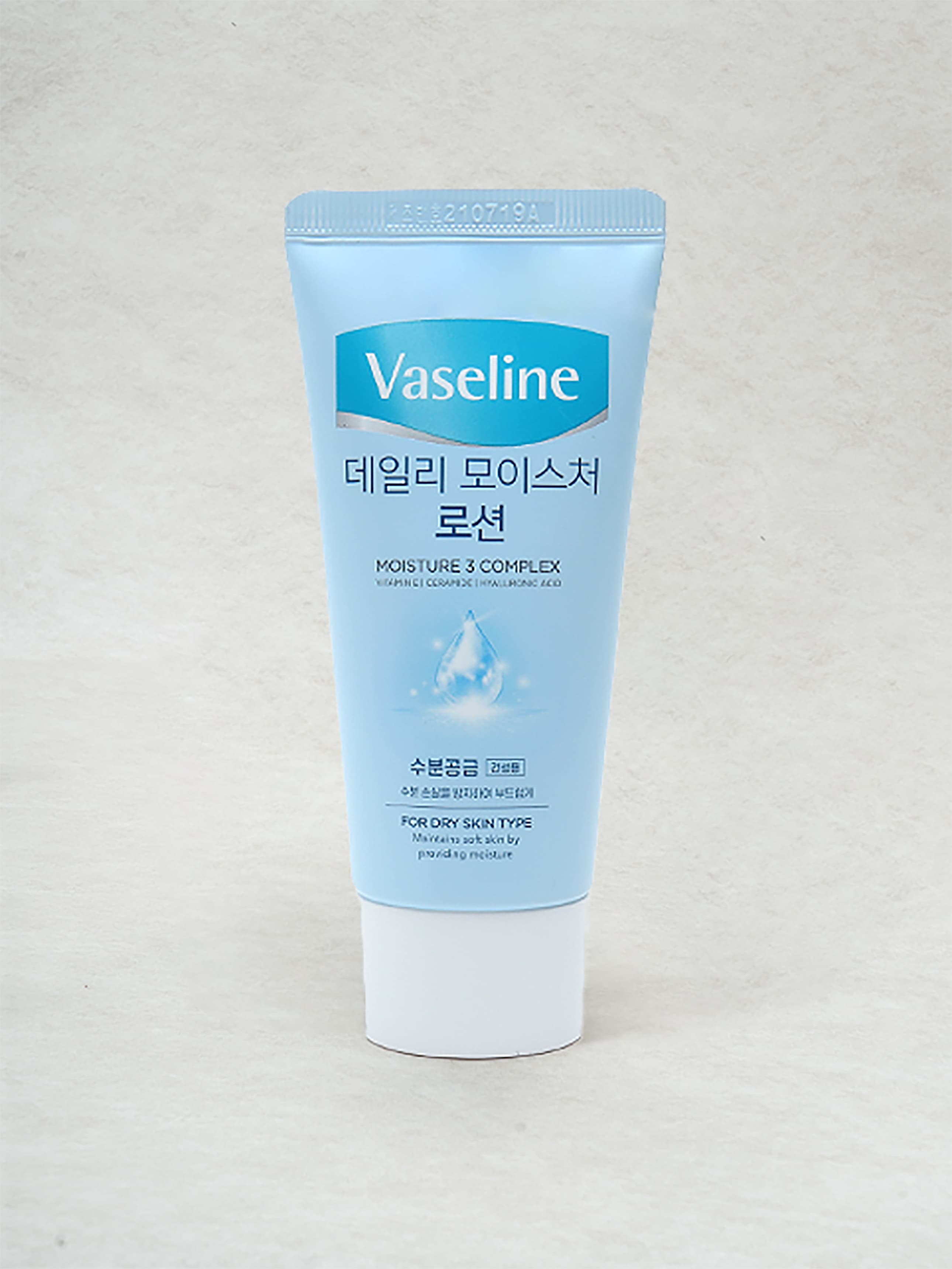 Aekyung Vaseline Vaseline Daily Moisture Lotion 60ml