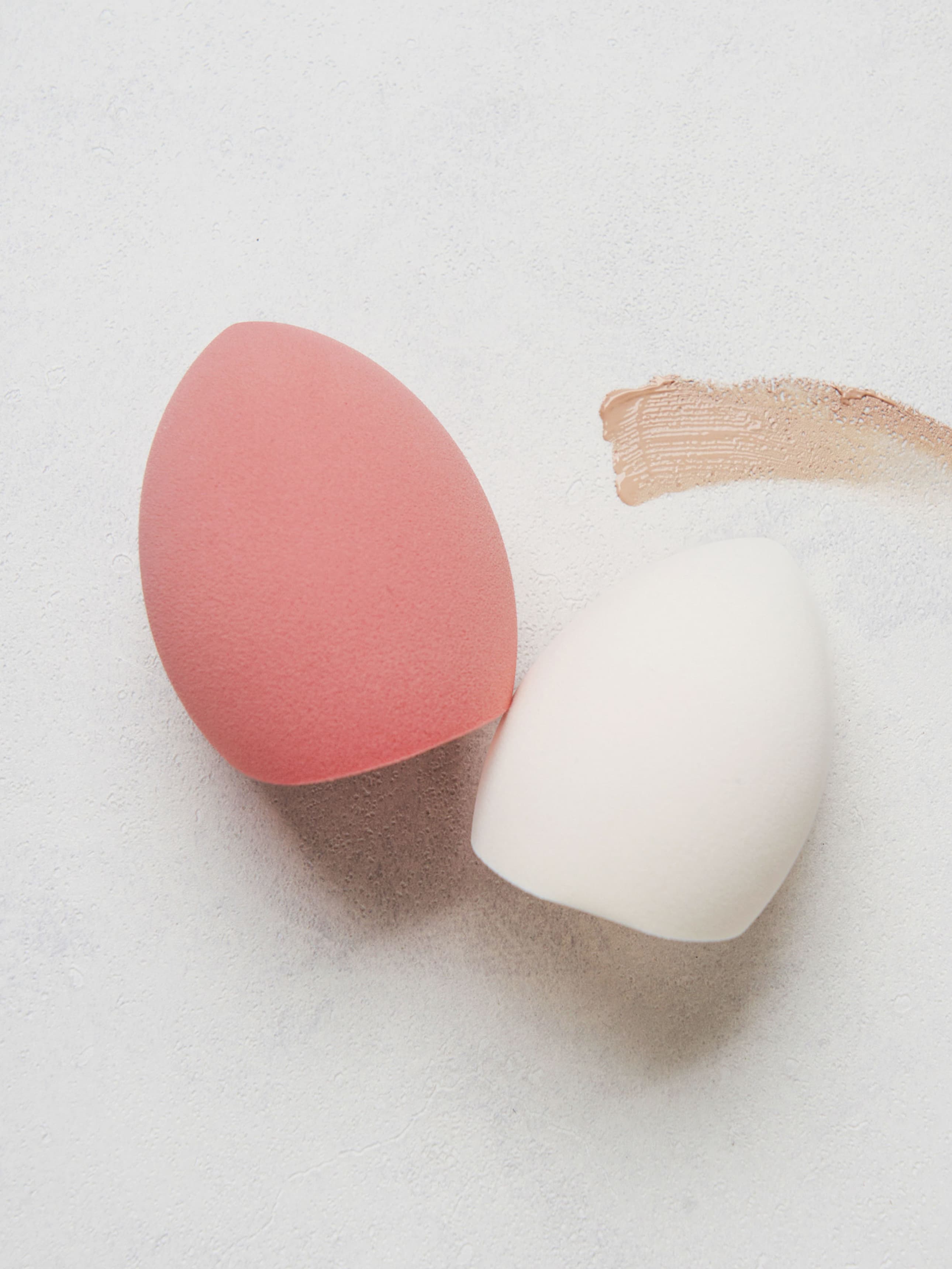 K-Beauty Blending Puffs Large & Medium Set of 8