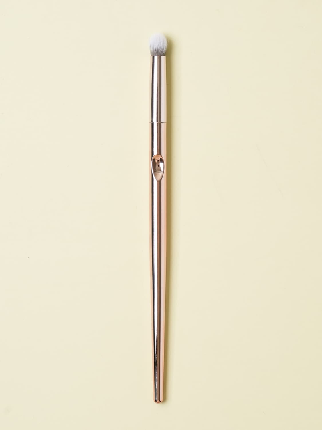 K-Beauty Pink Metal Lip Brush